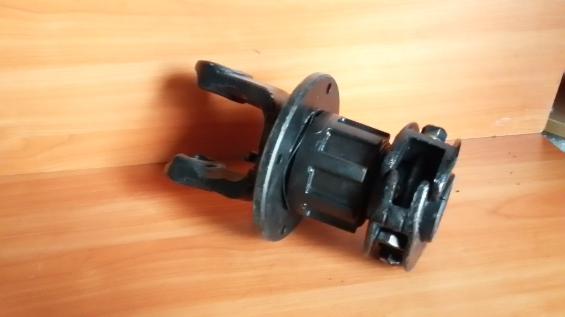 Вилка фрикционно-обгонной муфты TorQmaster правая (CW), AW36, 1 3/4